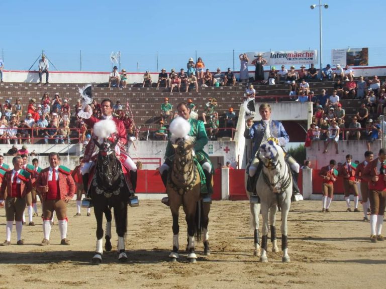 Aldeia da Ponte recebeu Corrida de Touros