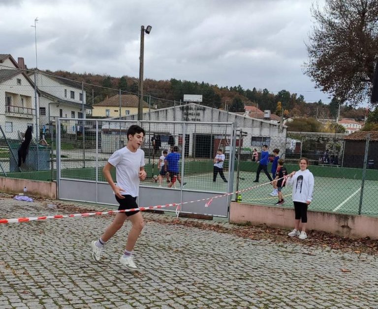 Prova de Corta-Mato na Escola Regional Dr. José Dinis da Fonseca – Colégio da Cerdeira